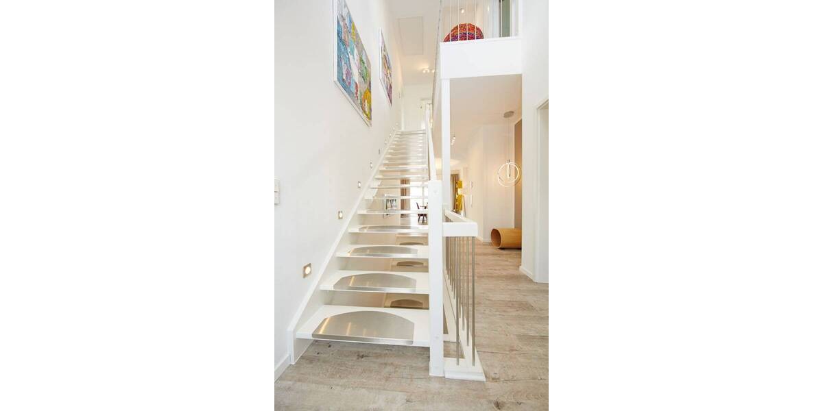 Mehrfamilienhaus, Wohnhaus Chemnitz Sonnenberg - 7 Zimmer, 218 m&sup2;, 387.799&euro; | Angebot:26156615