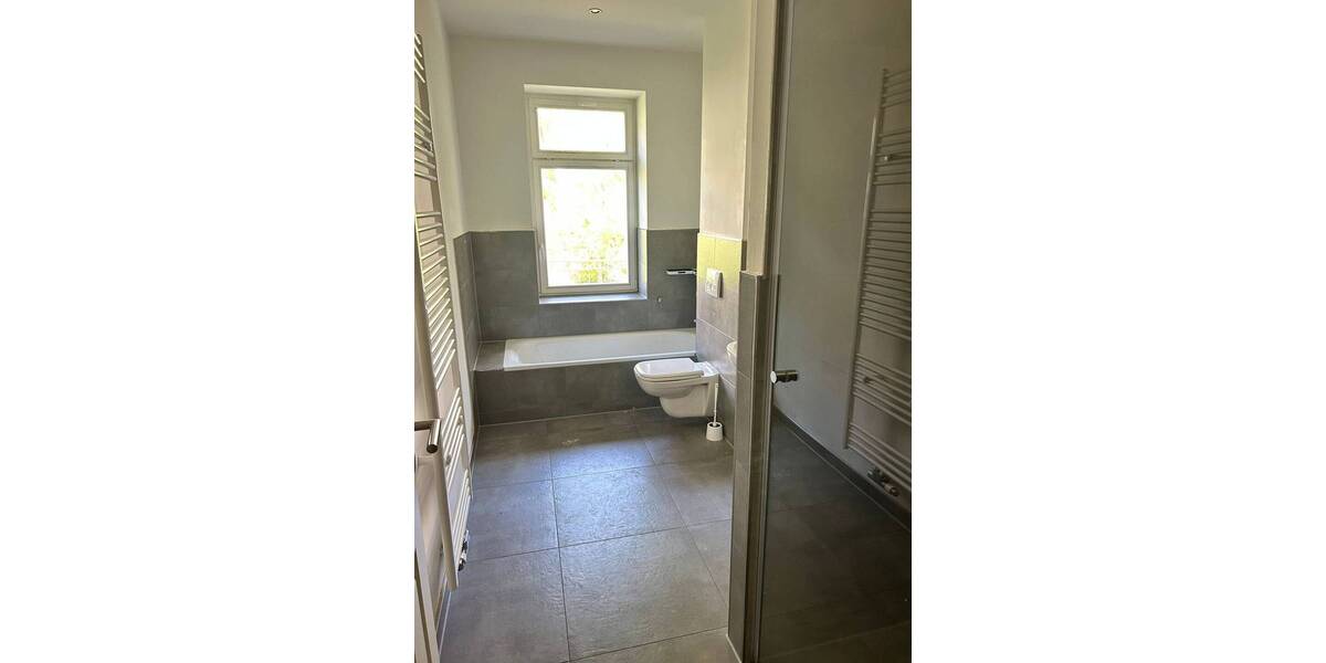 Etagenwohnung Chemnitz Sonnenberg - 4 Zimmer, 101 m&sup2;, 660&euro; | Angebot:26929889