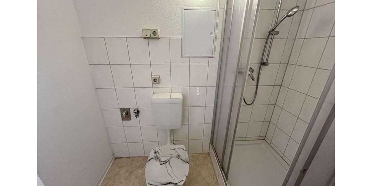 Erdgeschoßwohnung Hainichen - 1 Zimmer, 34 m&sup2;, 200&euro; | Angebot:26086388