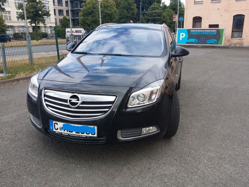 Opel Insignia 187.000 km 4.950 € Chemnitz 09119