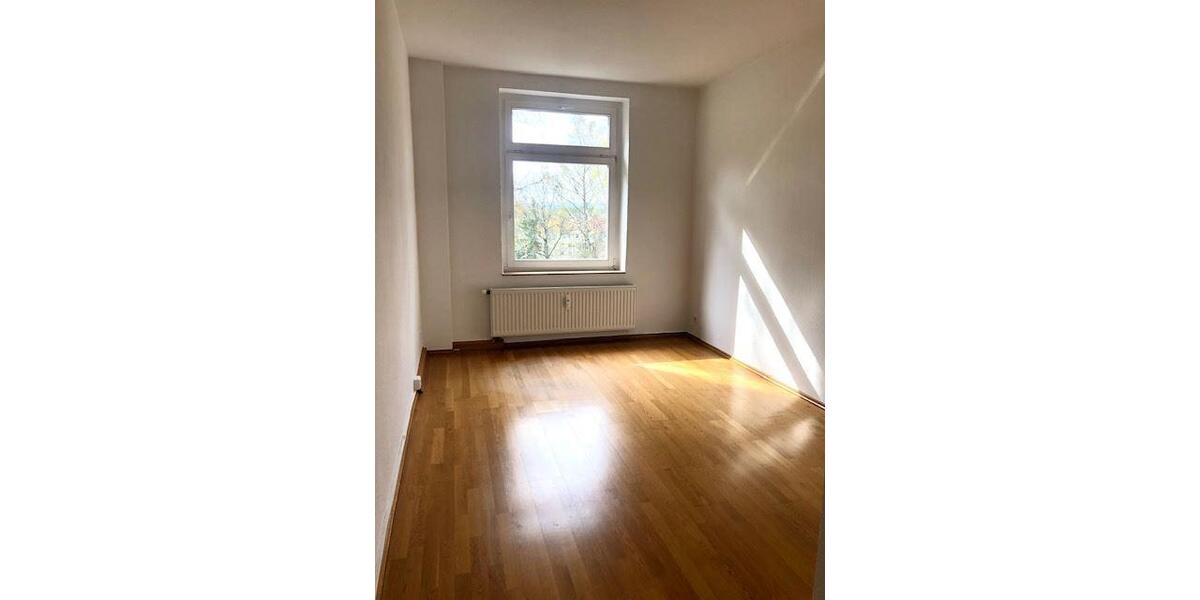 Etagenwohnung Chemnitz Kapellenberg - 2 Zimmer, 64 m&sup2;, 352&euro; | Angebot:26645168
