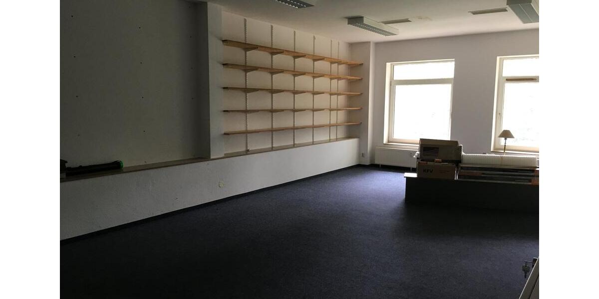 Gewerbeobjekt Flöha - 1.000&euro; | Angebot:9530418