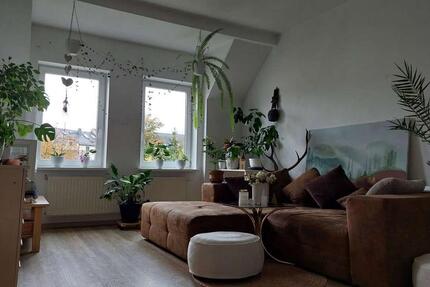 Wohnung Chemnitz Ebersdorf - 3 Zimmer, 75 m&sup2;, 425&euro; | Angebot:25635710