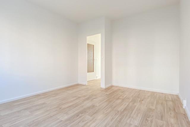 Dachgeschoßwohnung Chemnitz Helbersdorf - 3 Zimmer, 58 m&sup2;, 310&euro; | Angebot:26165741