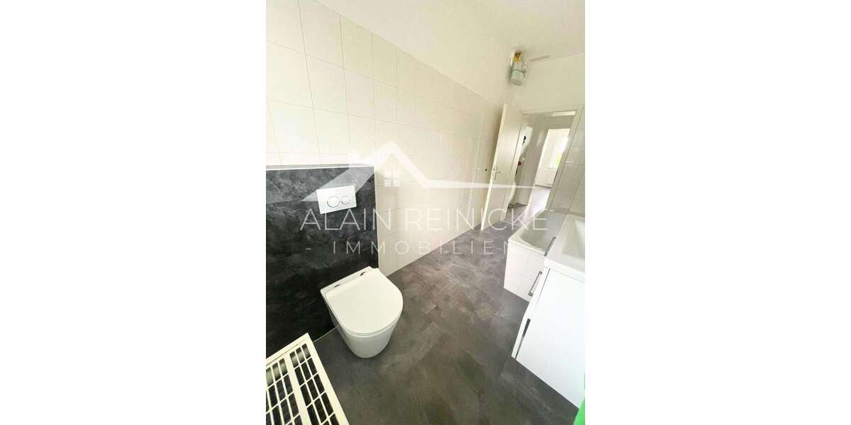 3 RW mit EBK, Dachkammer & Keller - Etagenwohnung Chemnitz Helbersdorf | Angebot:26129478