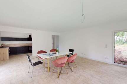 Haus zum Mieten in Chemnitz 1.365 € 113.74 m²