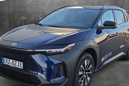 Toyota bZ4X 2.806 km 34.990 &euro; Chemnitz 09119