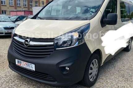 Opel Vivaro 267.790 km 10.651 € Chemnitz 09120