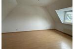 Dachgeschoßwohnung Chemnitz Klaffenbach - 3 Zimmer, 62 m&sup2;, 430&euro; | Angebot:26178185