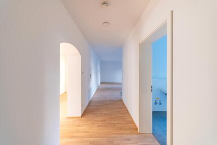 Wohnung Chemnitz Hilbersdorf - 4 Zimmer, 123 m&sup2;, 860&euro; | Angebot:25804789