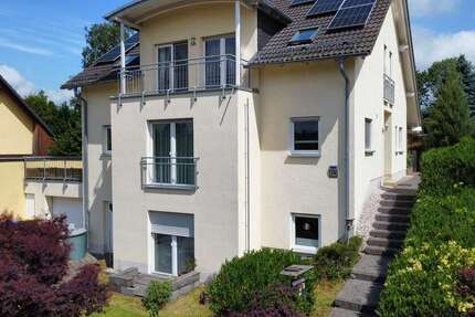 Haus zum Kaufen in Chemnitz 580.000 € 273 m² 9 zimmer