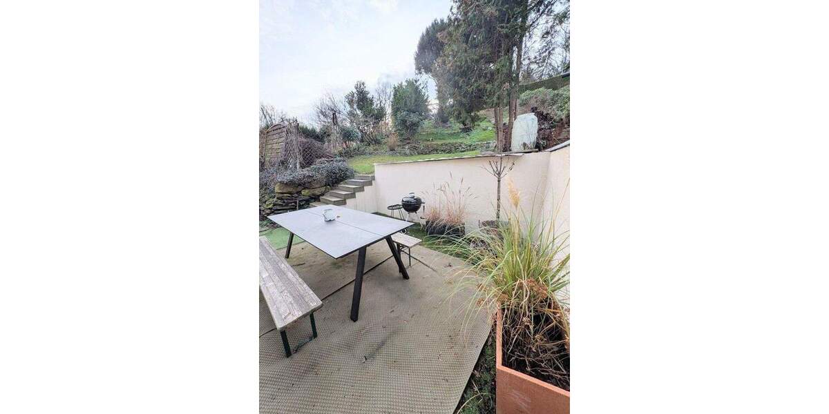 Exklusive Familienoase in naturnaher Lage - neuwertiges Wohnen auf höchstem Niveau 7 zimmer