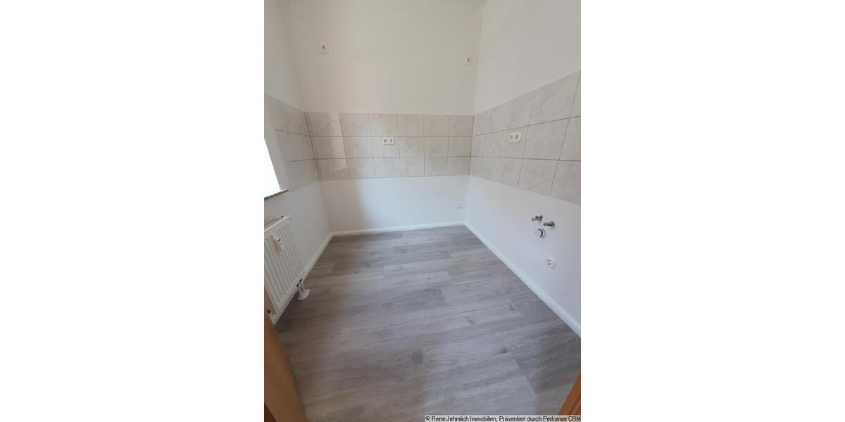 Erdgeschoßwohnung Chemnitz Bernsdorf - 1 Zimmer, 32 m&sup2;, 192&euro; | Angebot:26263489