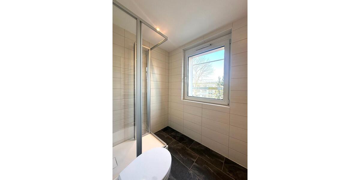 Etagenwohnung Chemnitz Helbersdorf - 4 Zimmer, 91 m&sup2;, 850&euro; | Angebot:25384416