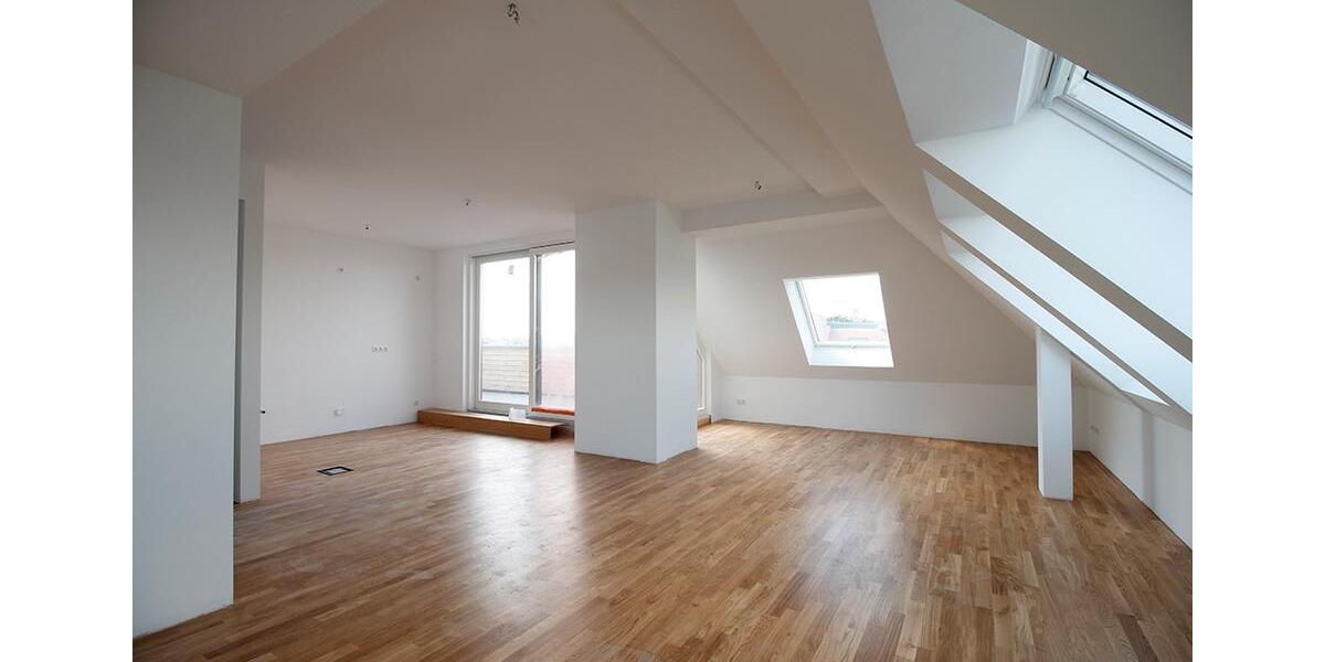 Maisonettenwohnung Chemnitz Borna-Heinersdorf - 5 Zimmer, 128 m&sup2;, 1.400&euro; | Angebot:21936535