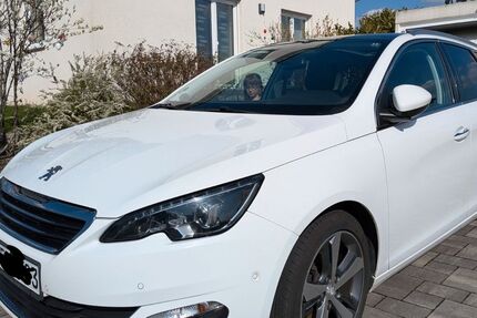 Peugeot 308 138.000 km 8.499 &euro; Chemnitz 09123
