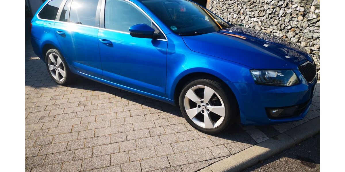 Skoda Octavia 141.500 km 10.400 &euro; Chemnitz 09127