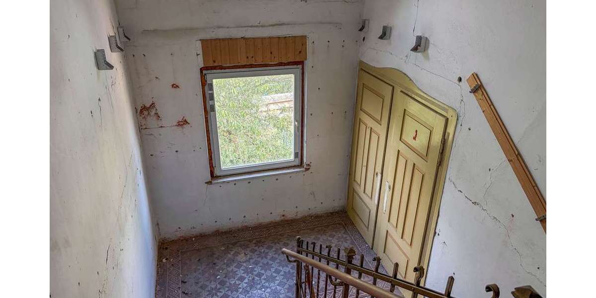 Einfamilienhaus Chemnitz Altchemnitz - 8 Zimmer, 286 m&sup2;, 169.000&euro; | Angebot:27078930