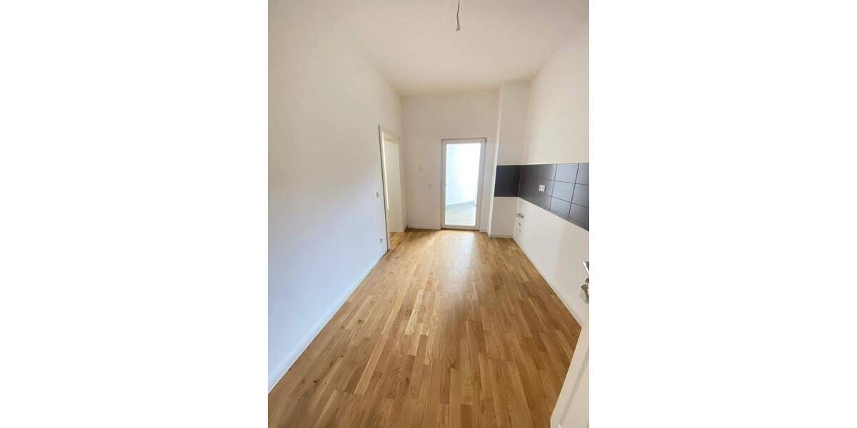 Etagenwohnung Chemnitz Sonnenberg - 3 Zimmer, 83 m&sup2;, 500&euro; | Angebot:26843669