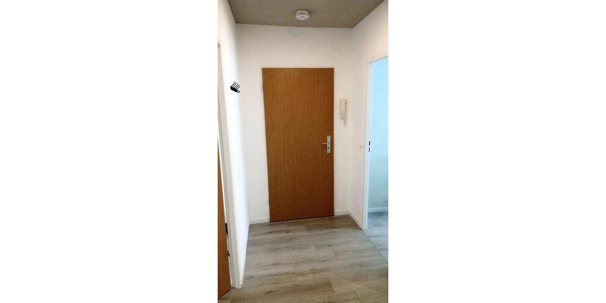 Etagenwohnung Limbach-Oberfrohna Oberfrohna - 2 Zimmer, 47 m&sup2;, 270&euro; | Angebot:26258299