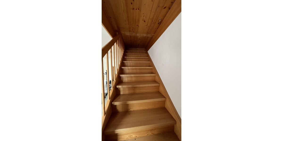 Willkommen in unseren liebevoll sanierten Büroräumen im Herzen von Altmittweida! - Gewerbeobjekt Altmittweida | Angebot:15238297