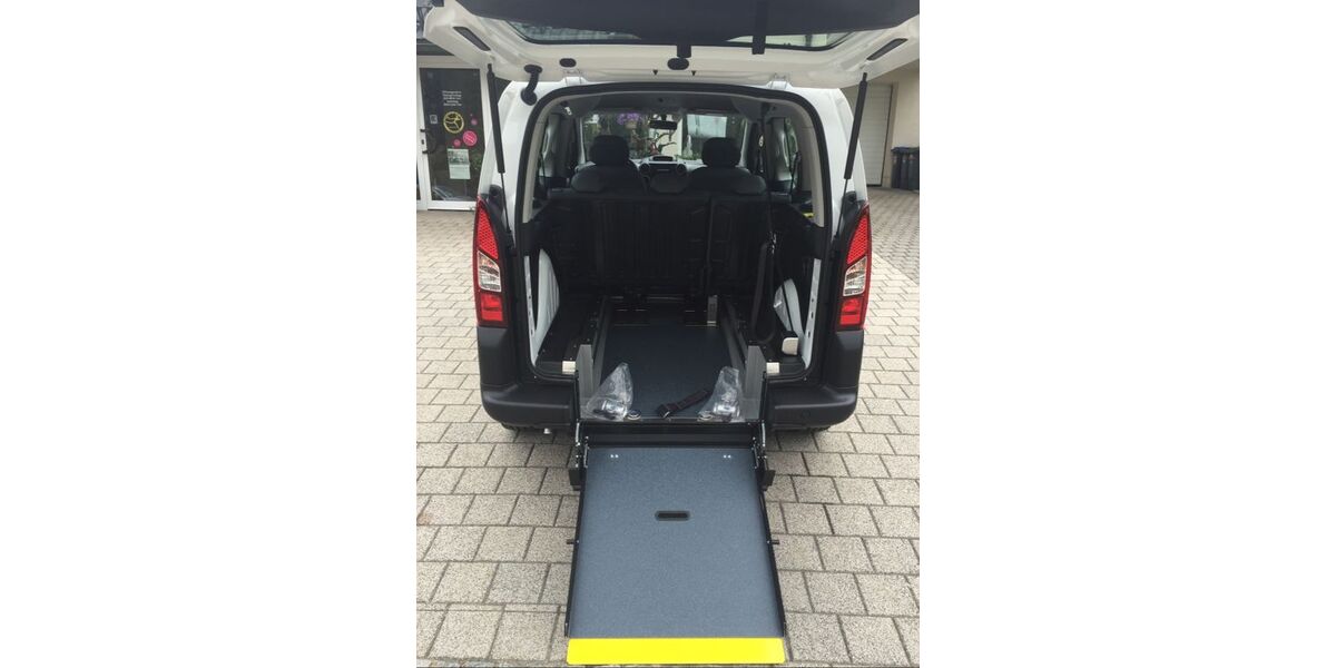 Citroen Berlingo 104.008 km 16.900 &euro; Chemnitz 09120