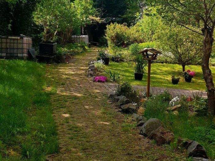 Attraktive 4-Raum-Wohnung mit überdachter Terrasse in ruhiger Lage 4 zimmer