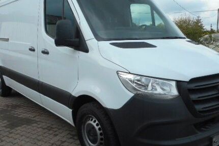 Mercedes-Benz Sprinter 135.900 km 17.255 € Dittmannsdorf 09326