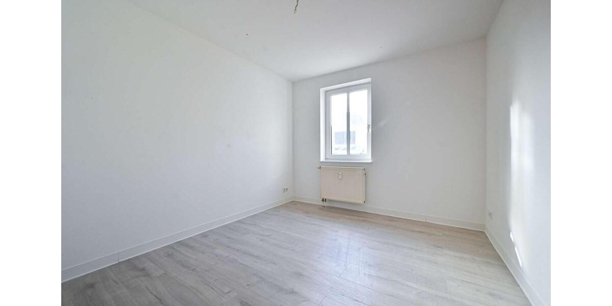 Etagenwohnung Chemnitz Altendorf - 4 Zimmer, 120 m&sup2;, 720&euro; | Angebot:24918232