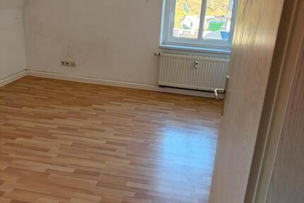 Wohnung Chemnitz - 2 Zimmer, 49 m&sup2;, 380&euro; | Angebot:26479202