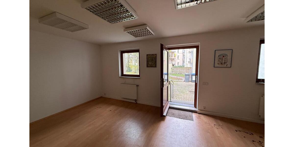 5-Raum BüroPraxis im Zentrum von Chemnitz für unterschiedliche Nutzungsoptionen zimmer