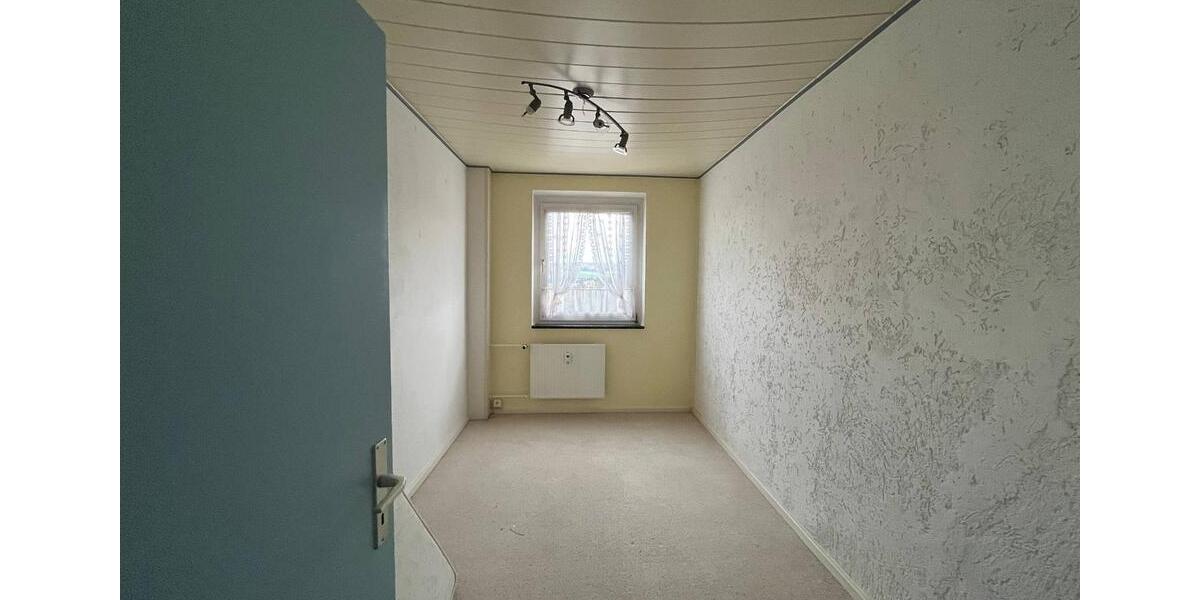 3-Zimmer Wohnung mit Balkon in Lößnitz zu verkaufen 3 zimmer