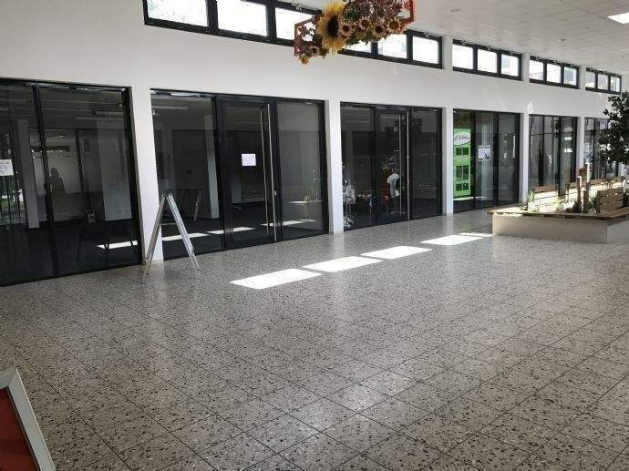 **GROßZÜGIGE BÜROFLÄCHE IN DER PASSAGE AM STADION IN LICHTENSTEIN**** 4 zimmer