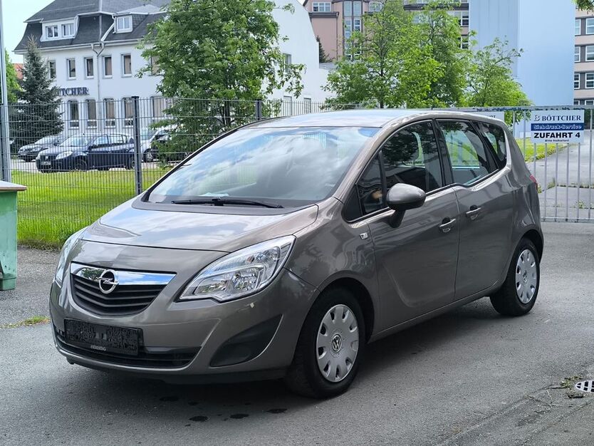 Opel Meriva 111.000 km 4.999 € Chemnitz 09120