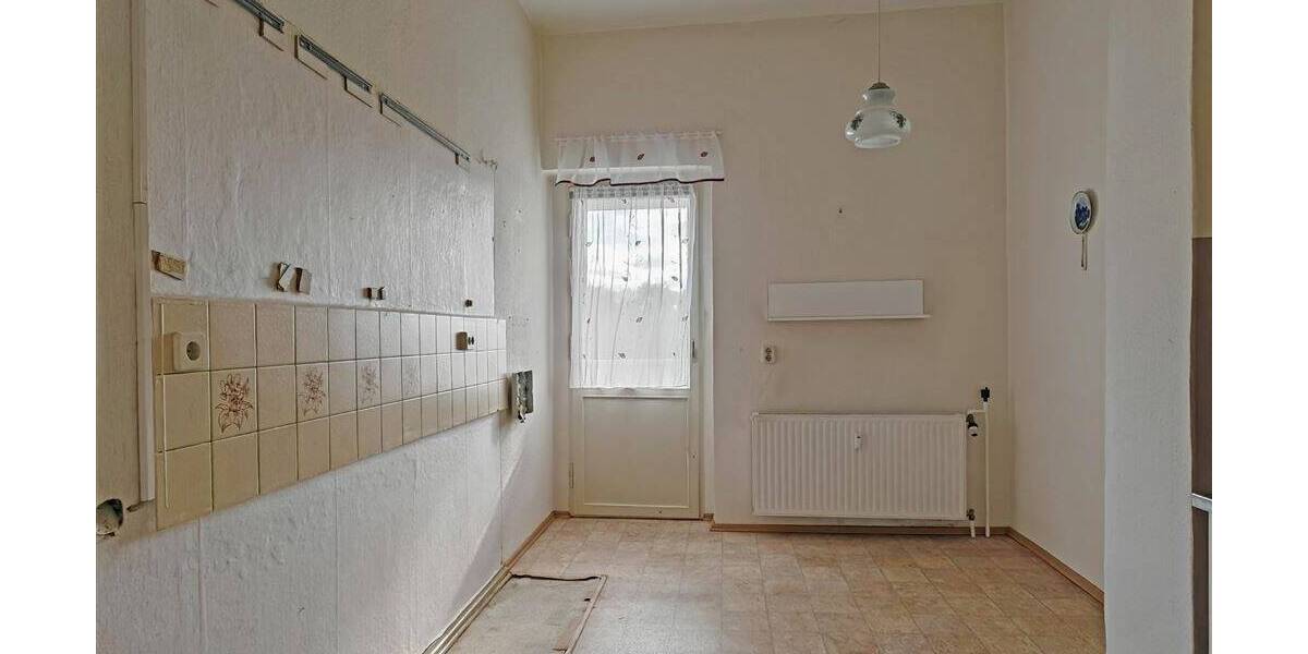 Reihenmittelhaus Frankenberg - 6 Zimmer, 252 m&sup2;, 189.900&euro; | Angebot:25689464