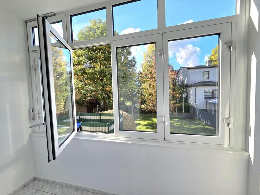 3-Zimmer-Wohnung mit Balkon Loggia! 3 zimmer