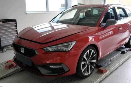 Seat Leon 42.703 km 22.750 &euro; Bernsdorf 09337