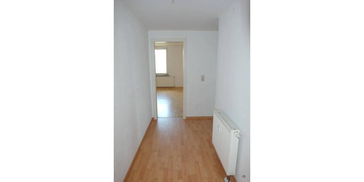 Etagenwohnung Limbach-Oberfrohna Oberfrohna - 3 Zimmer, 72 m&sup2;, 360&euro; | Angebot:26276279