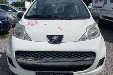 Peugeot 107 53.993 km 1.599 &euro; Chemnitz 09120
