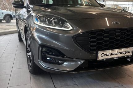 Ford Kuga 33.467 km 27.980 € Glauchau 08371