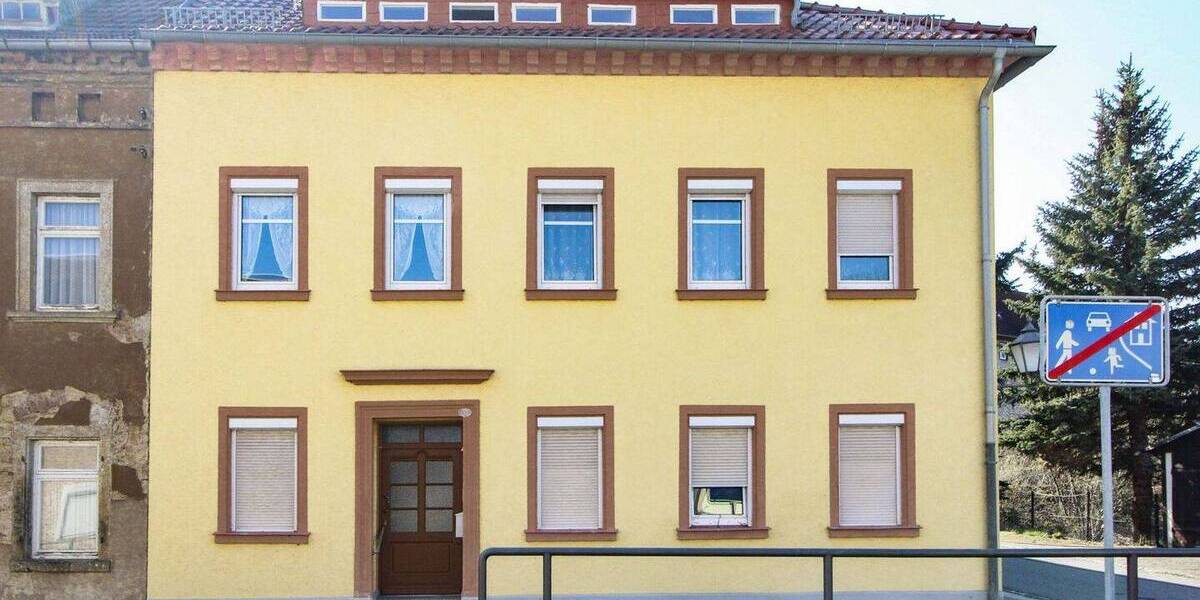 Reihenmittelhaus Hainichen - 8 Zimmer, 207 m&sup2;, 55.000&euro; | Angebot:26189495