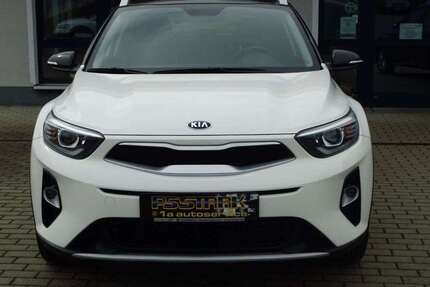 Kia Stonic 26.400 km 13.990 &euro; Grossolbersdorf 09432