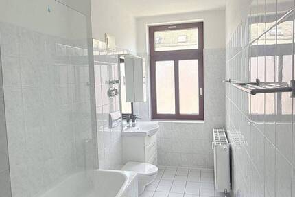 Zimmer Chemnitz Gablenz - 3 Zimmer, 71 m&sup2;, 394&euro; | Angebot:26187953