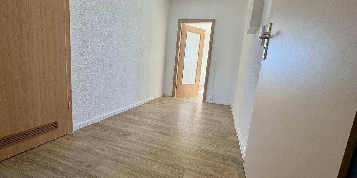 Etagenwohnung Chemnitz Helbersdorf - 3 Zimmer, 57 m&sup2;, 318&euro; | Angebot:26261682