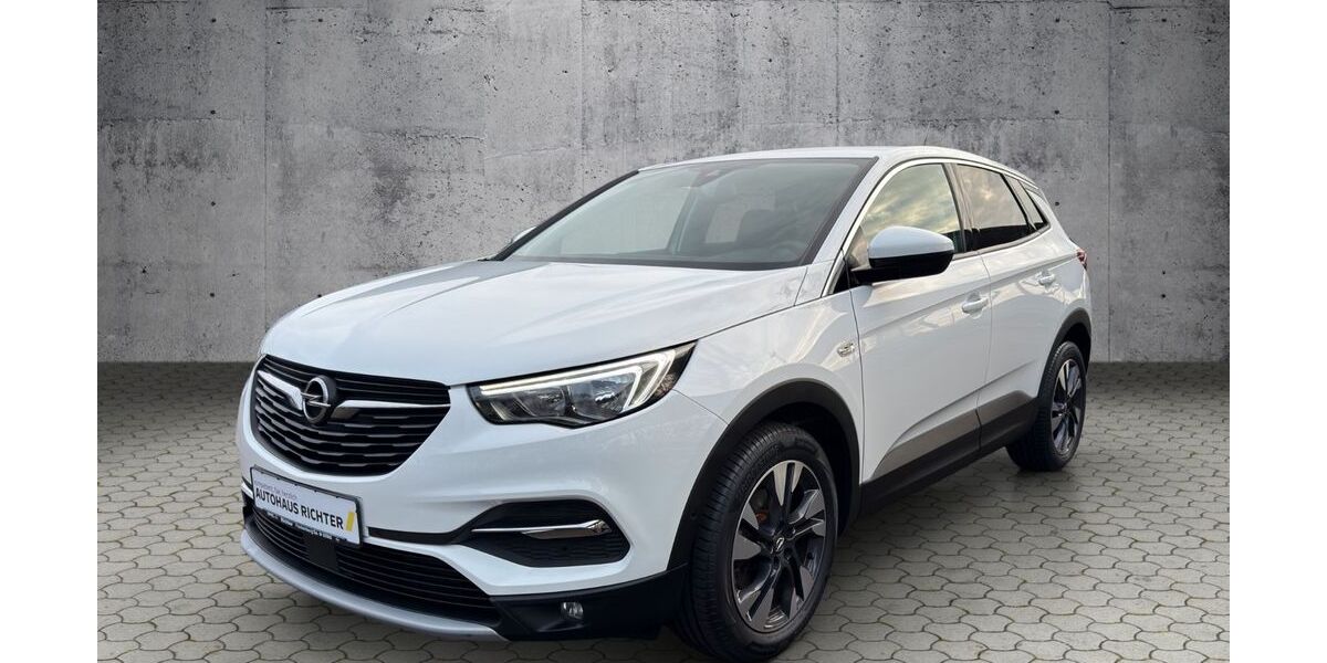 Opel Grandland (X) 72.507 km 13.990 € Frankenberg 09669