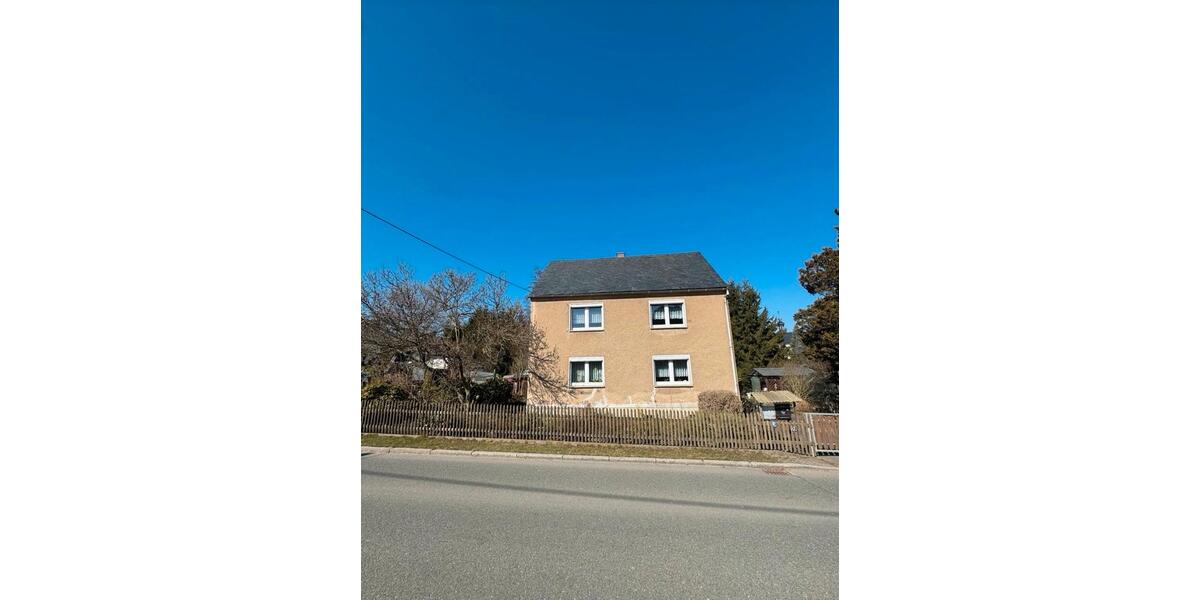 Einfamilienhaus Hohenstein-Ernstthal Ernstthal - 9 Zimmer, 140 m&sup2;, 63.000&euro; | Angebot:24615172
