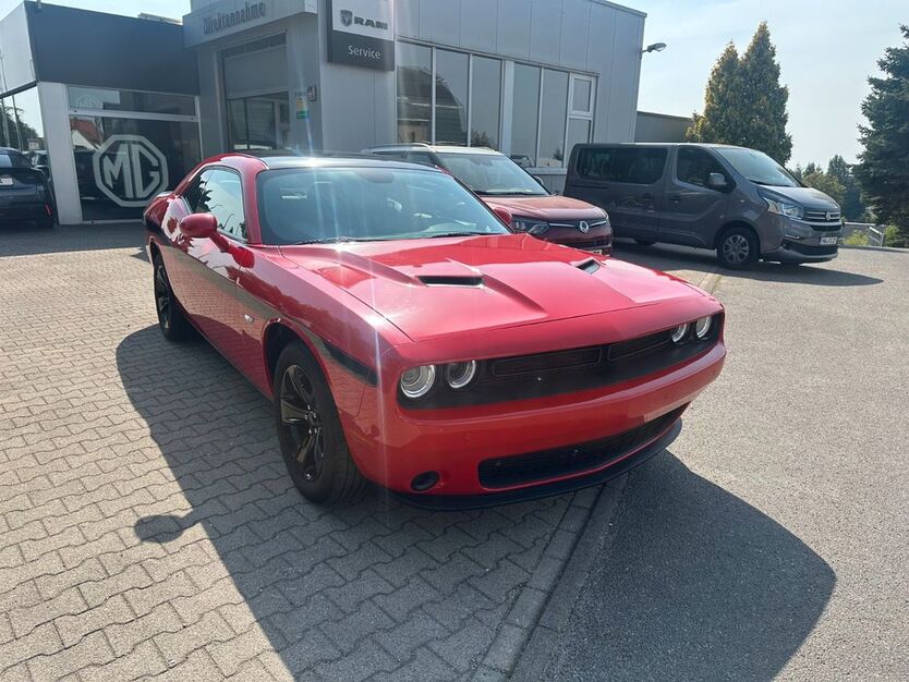 Dodge Challenger 32.500 km 20.490 € Burgstädt 09217