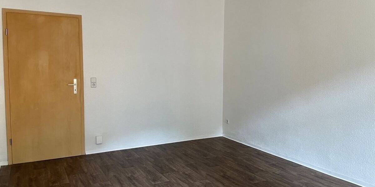 Ideal für Eigennutzer! Kleine Wohnung mit großem Balkon für wenig Geld! - Erdgeschoßwohnung Chemnitz Gablenz | Angebot:23553806