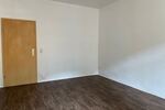 Ideal für Eigennutzer! Kleine Wohnung mit großem Balkon für wenig Geld! - Erdgeschoßwohnung Chemnitz Gablenz | Angebot:23553806