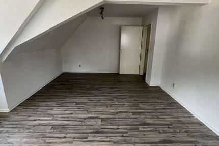 Wohnung Hainichen - 1 Zimmer, 44 m&sup2;, 258&euro; | Angebot:26296749